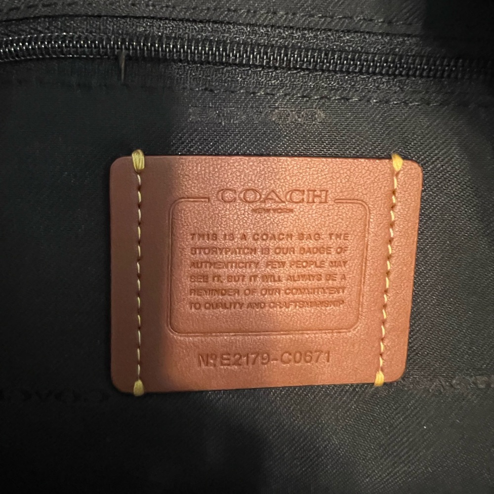 Coach Burgundy Tote Bag - Picture 5 of 6